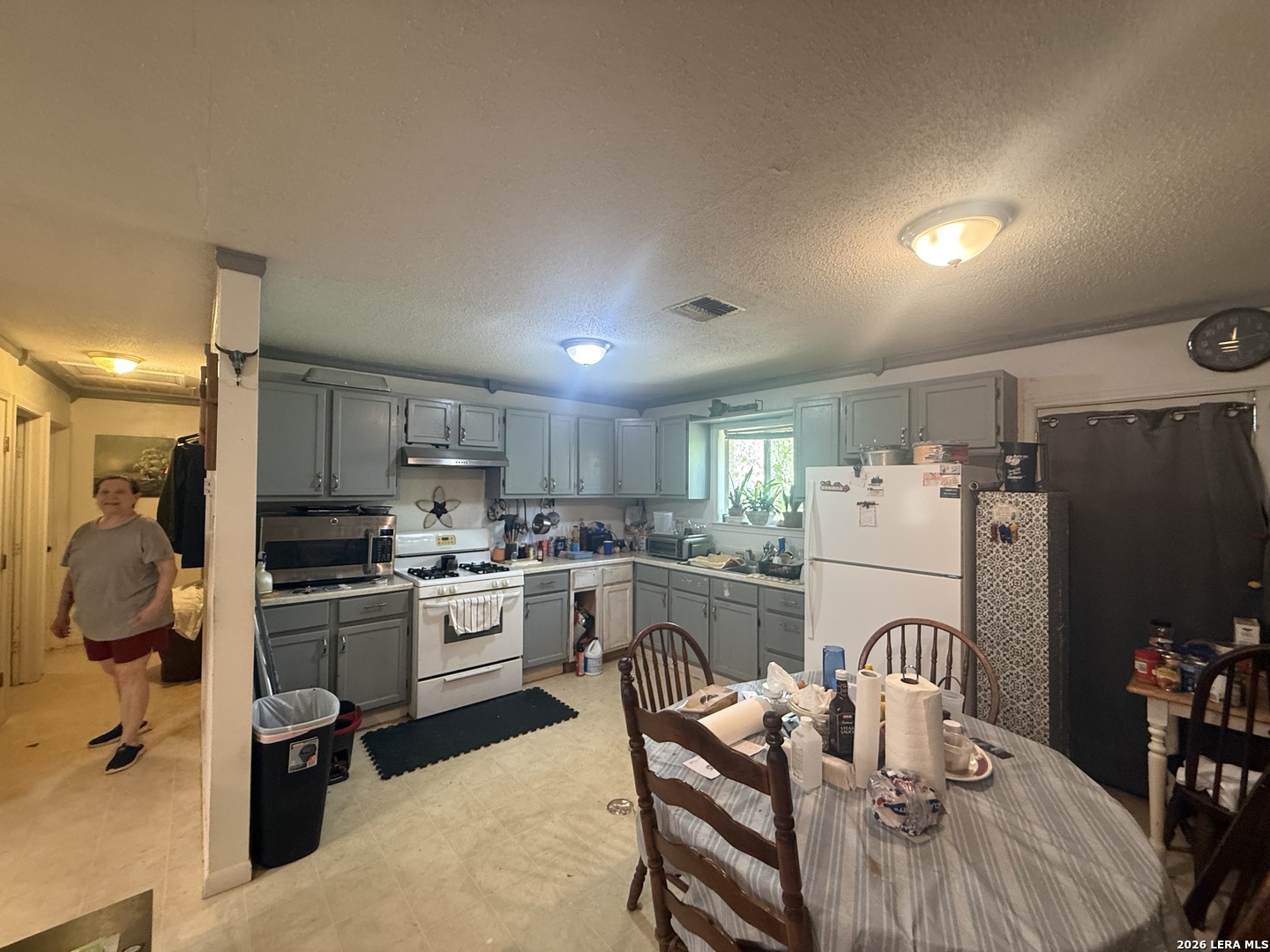 6515 Dan Rd, San Antonio, TX 78223
