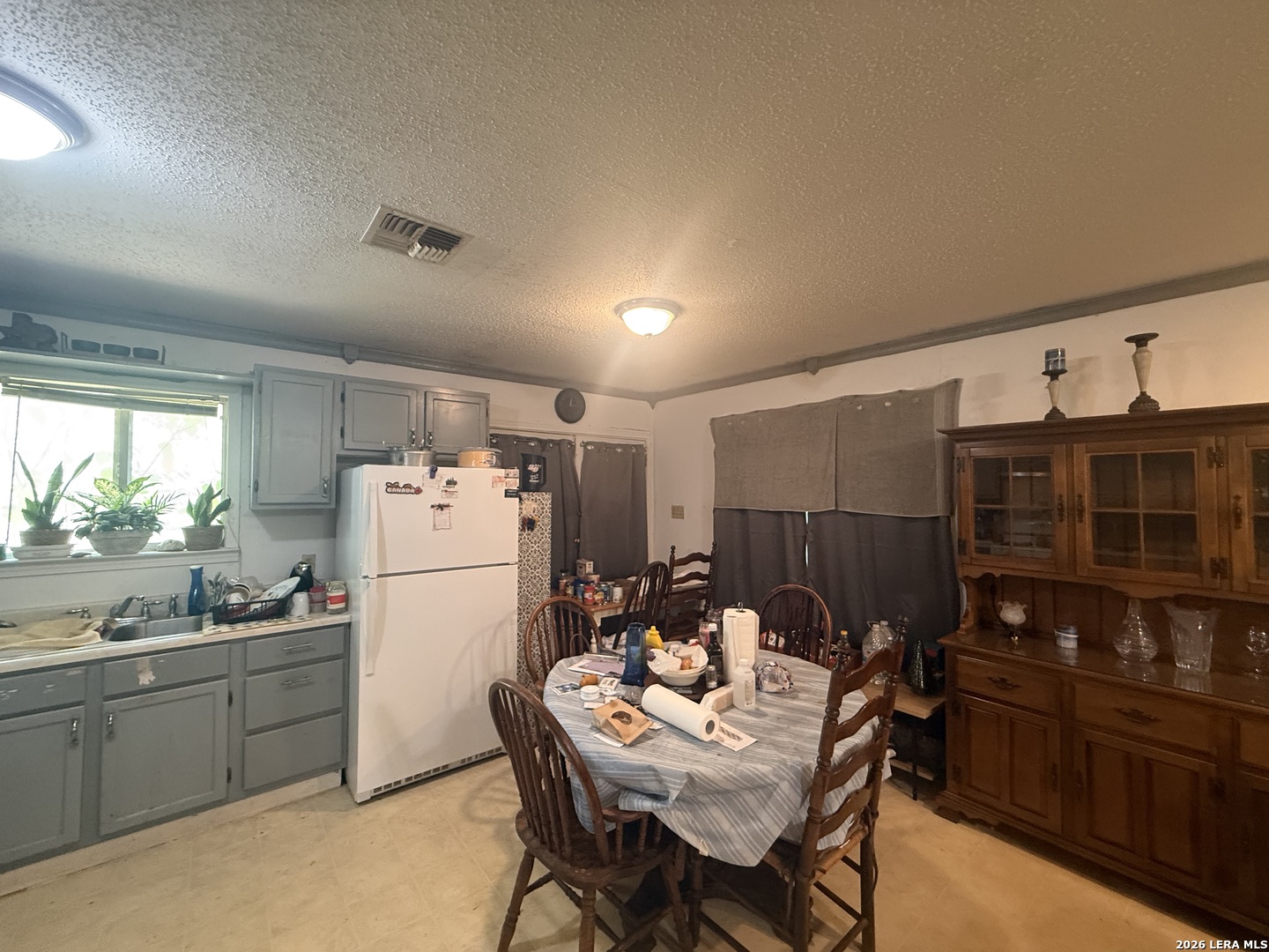 6515 Dan Rd, San Antonio, TX 78223