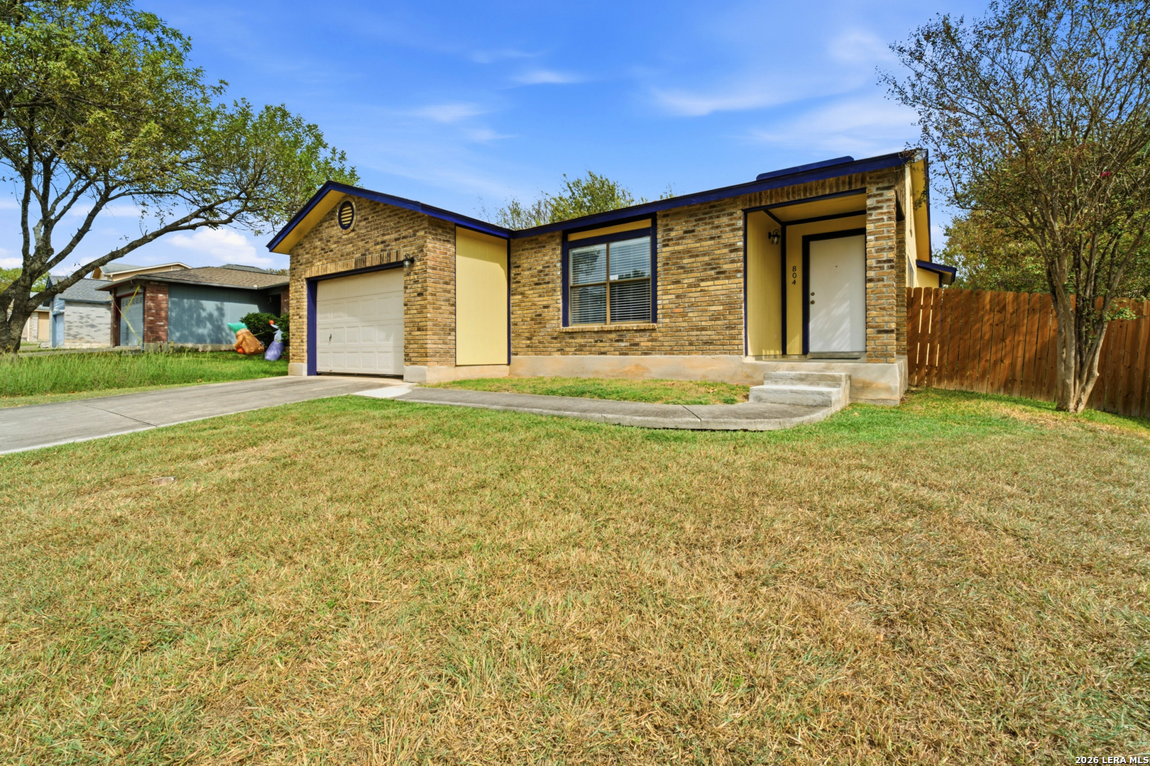 804 Meadow Peak, Converse, TX 78109