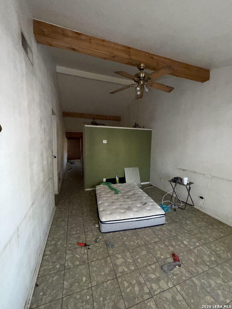 5946 FAIRWOOD ST, San Antonio, TX 78242