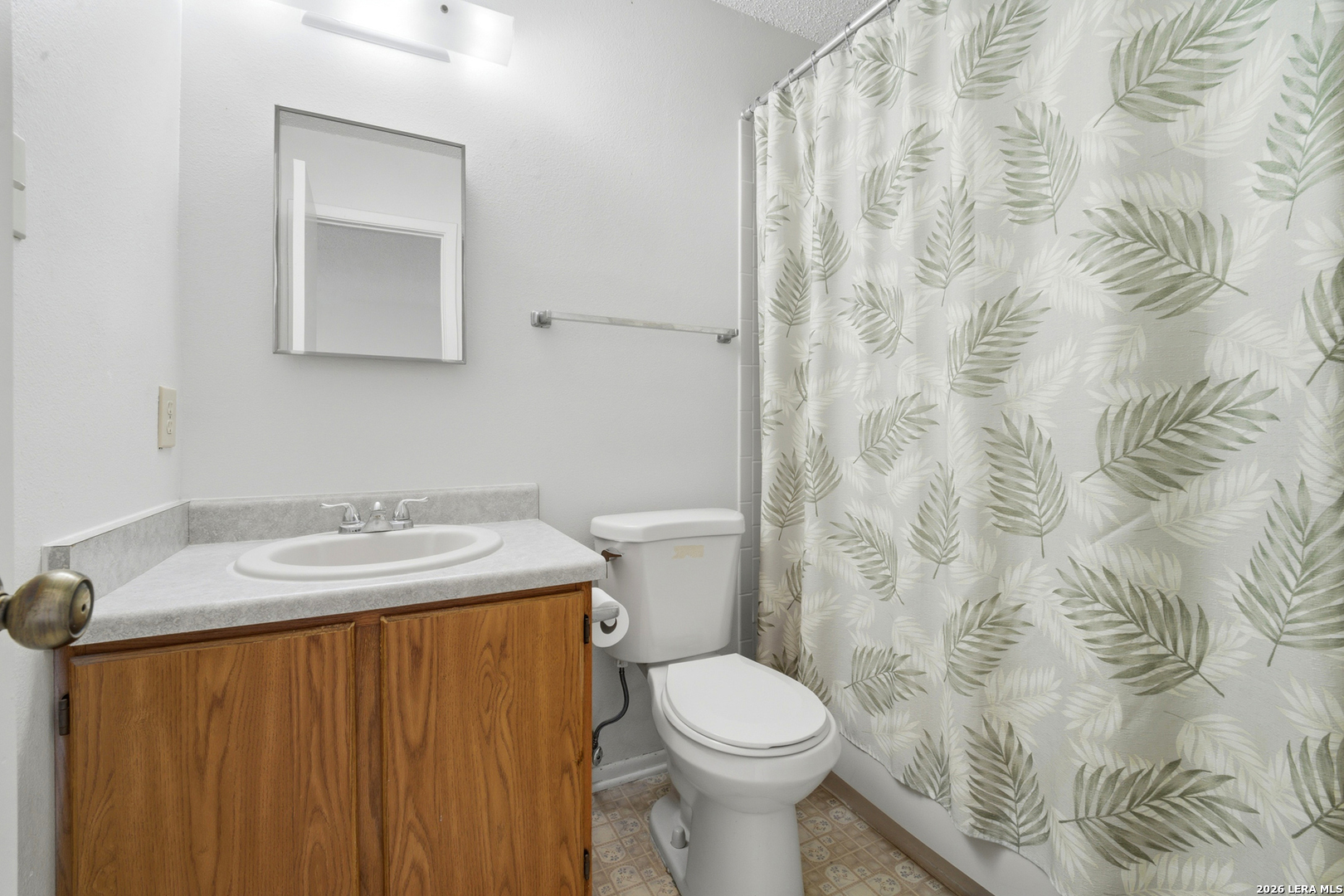 804 Meadow Peak, Converse, TX 78109