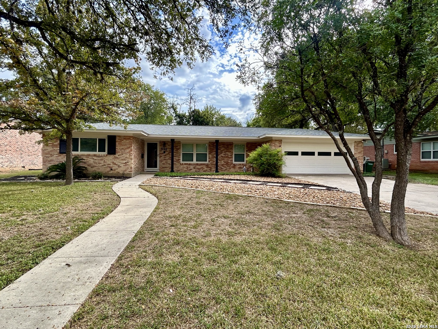 Property photo for 330 OAK GLEN DR, San Antonio, TX