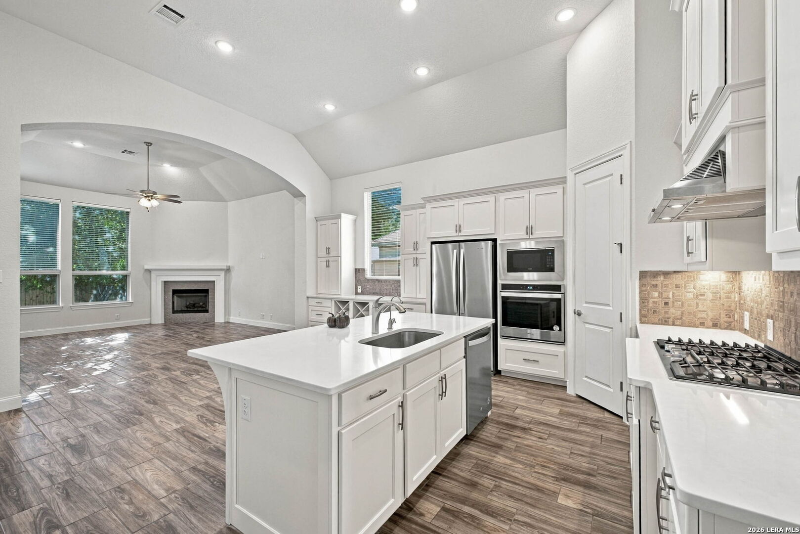 1435 OAKLAWN DR, New Braunfels, TX 78132