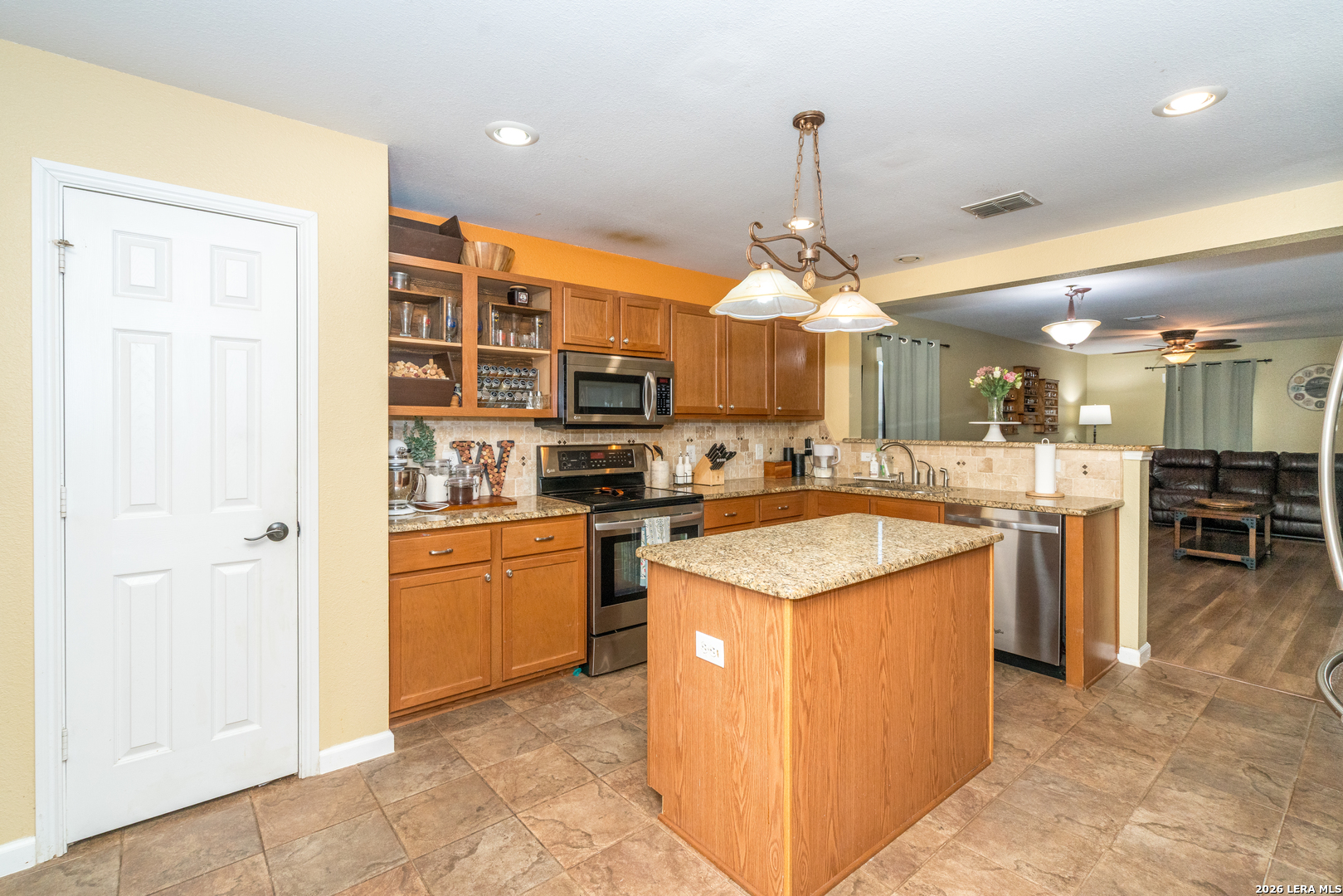 24619 Corral Gables, San Antonio, TX 78261
