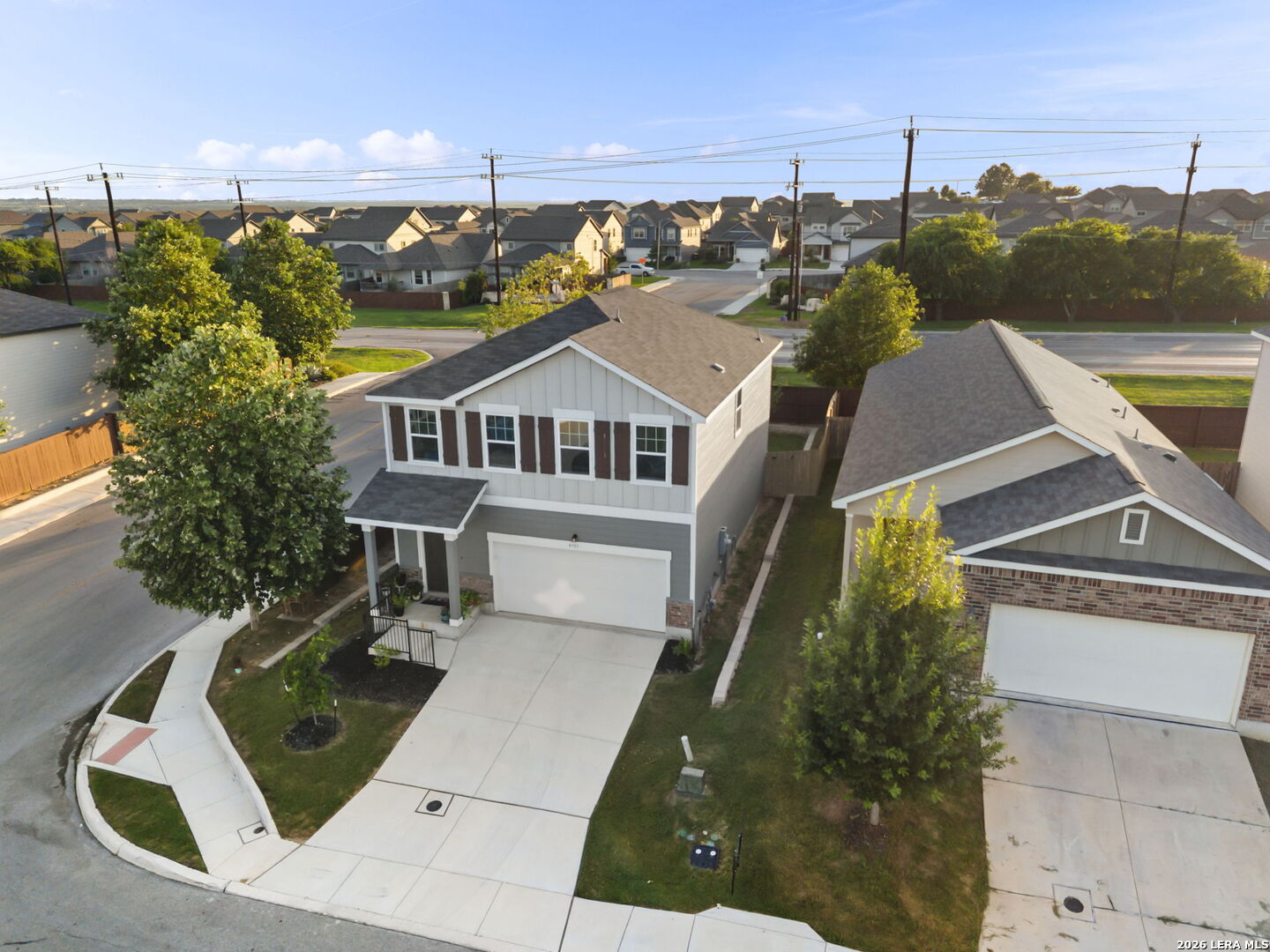 4905 Hallies Garden, St Hedwig, TX 78152