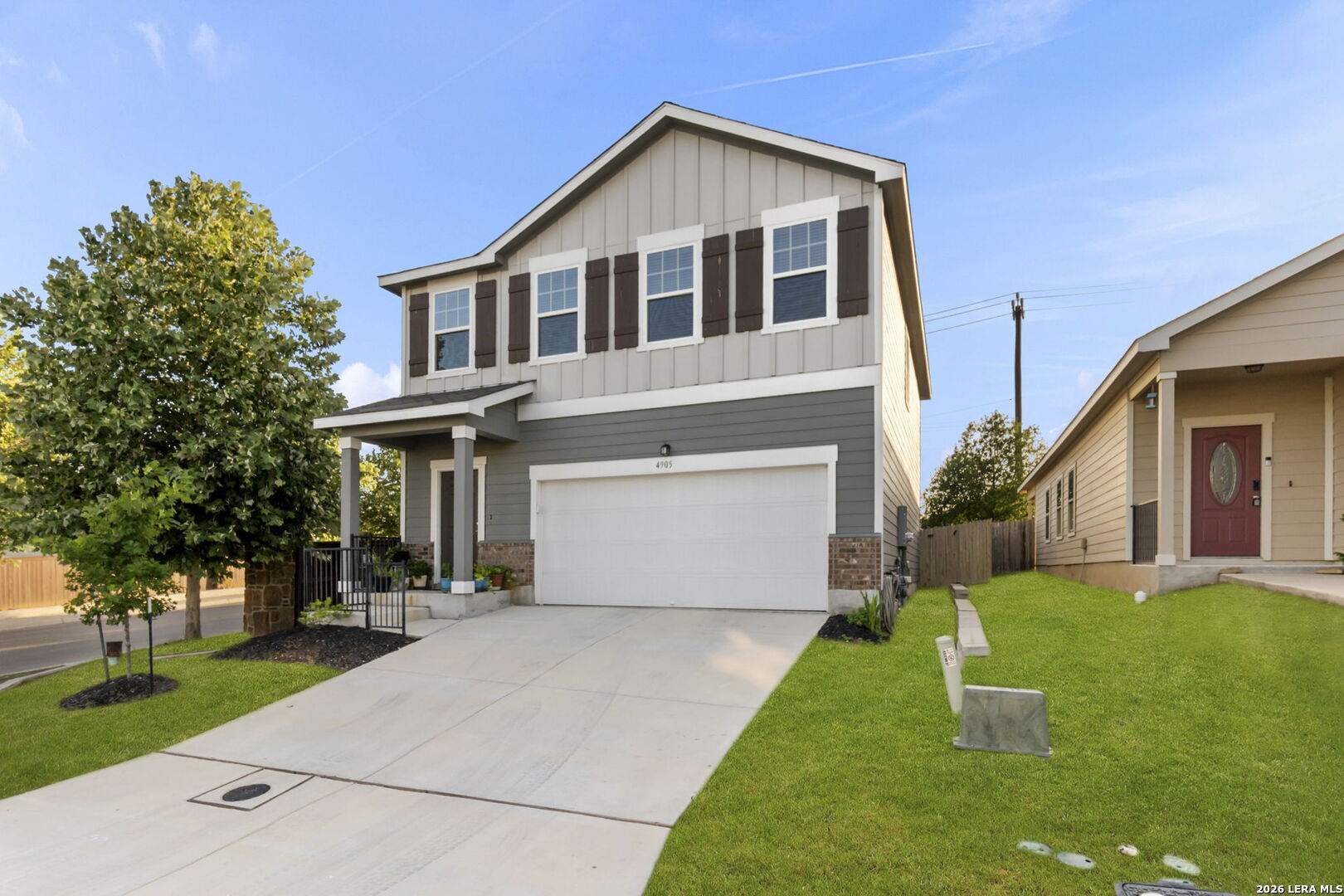 4905 Hallies Garden, St Hedwig, TX 78152