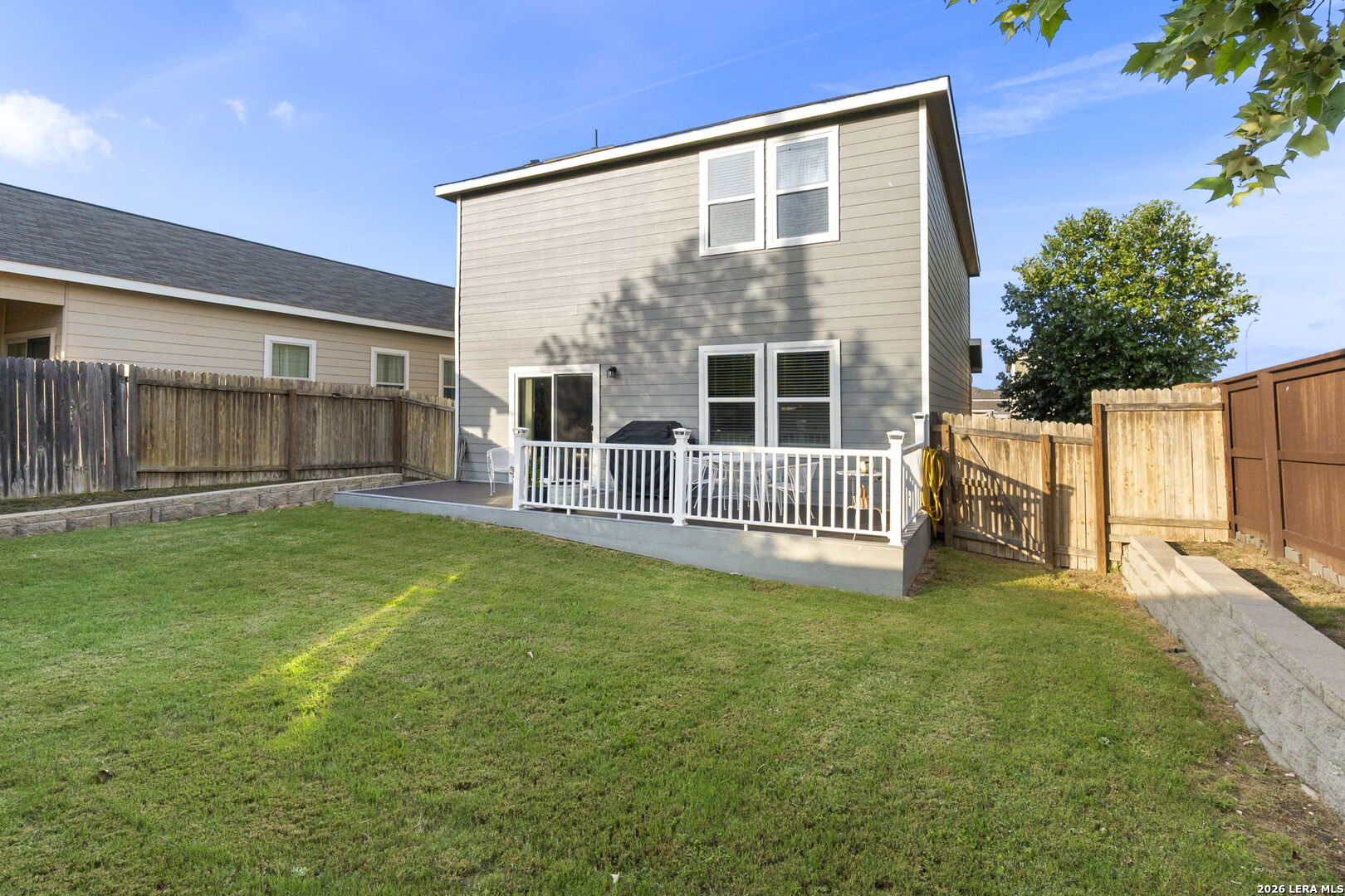 4905 Hallies Garden, St Hedwig, TX 78152