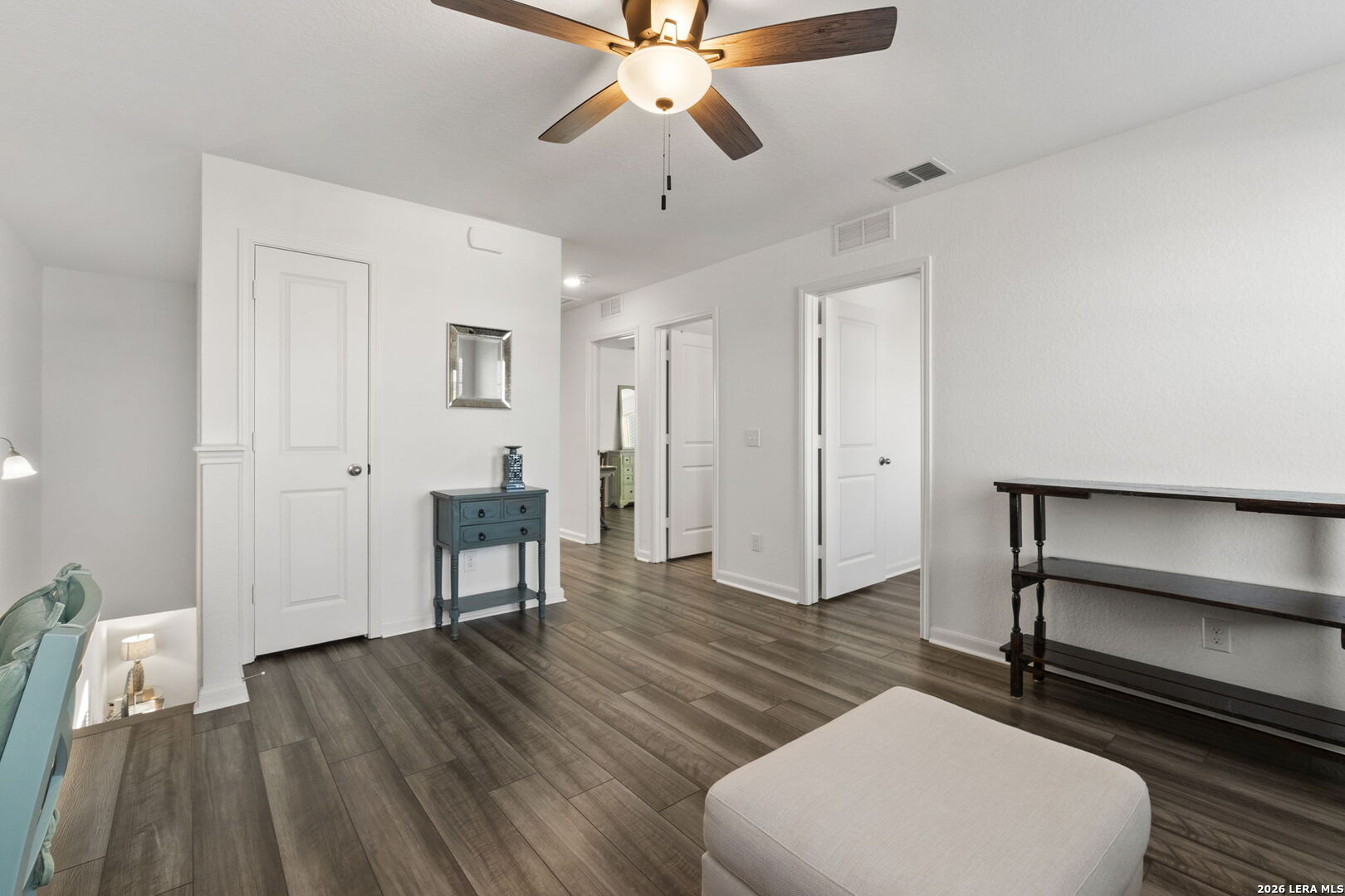 4905 Hallies Garden, St Hedwig, TX 78152