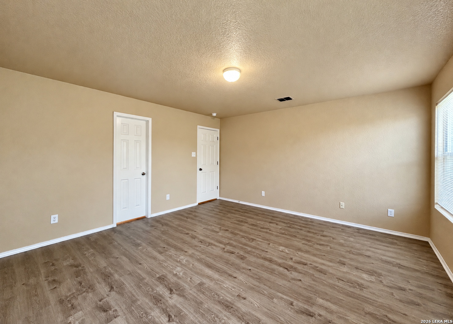 8815 Laguna Falls, San Antonio, TX 78251