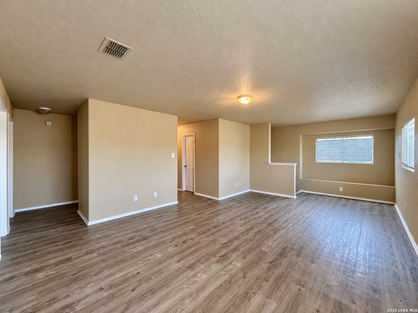 8815 Laguna Falls, San Antonio, TX 78251