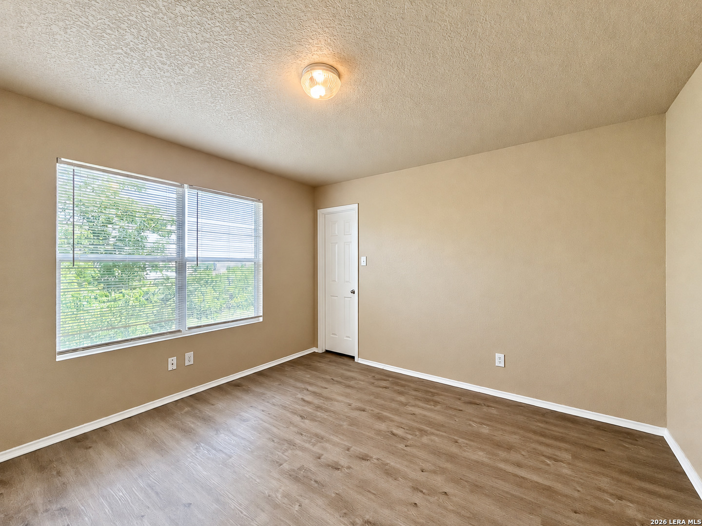 8815 Laguna Falls, San Antonio, TX 78251