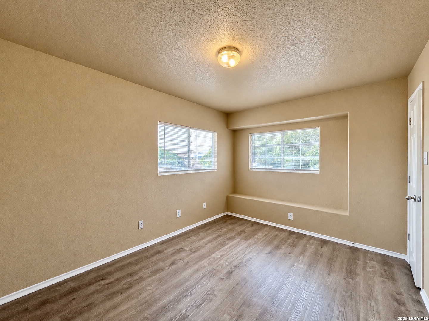 8815 Laguna Falls, San Antonio, TX 78251