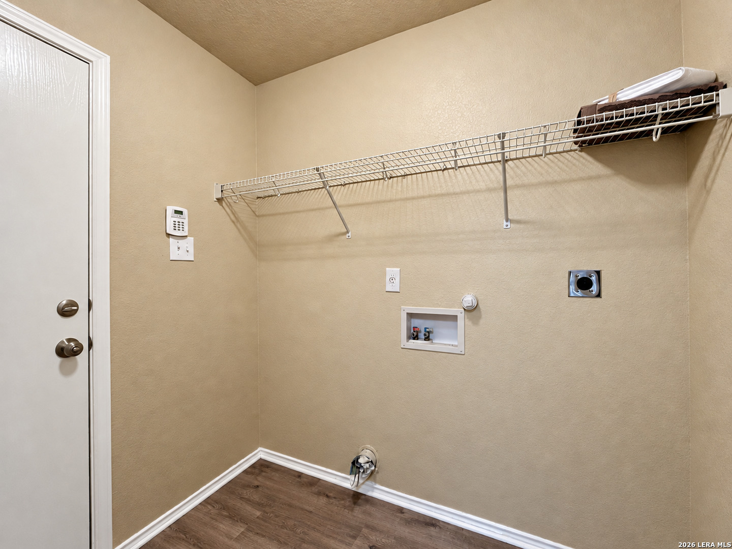 8815 Laguna Falls, San Antonio, TX 78251