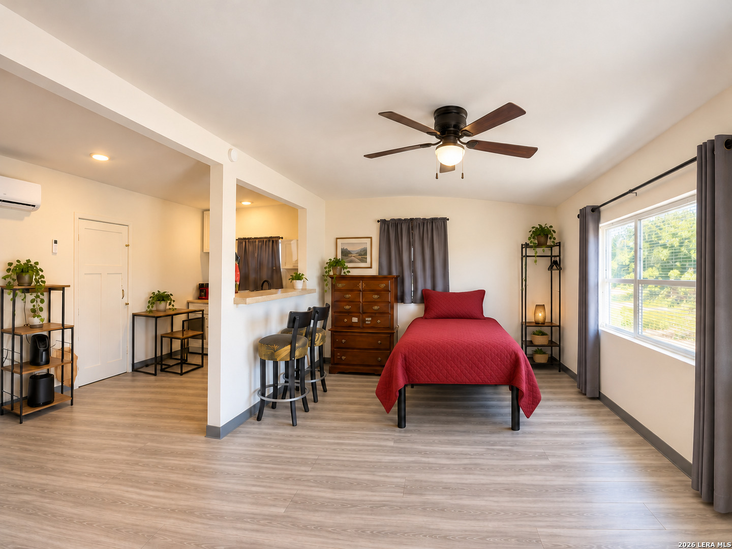 1211 Gladstone, photo 6