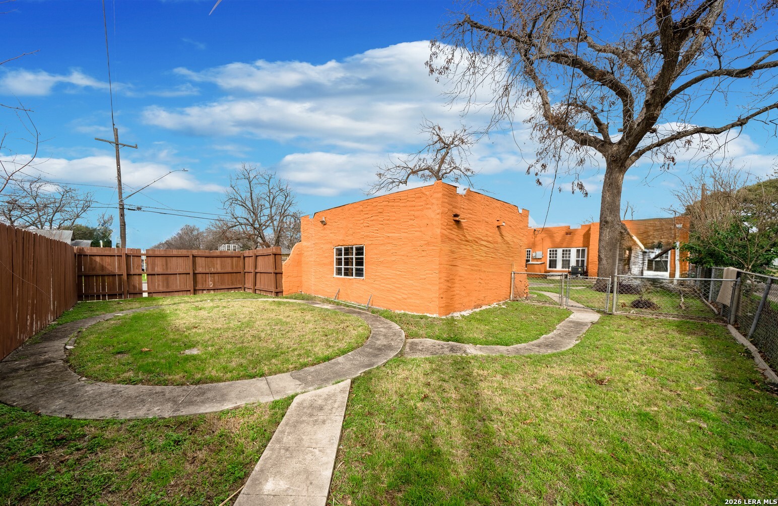 1502 STEVES AVE, San Antonio, TX 78210