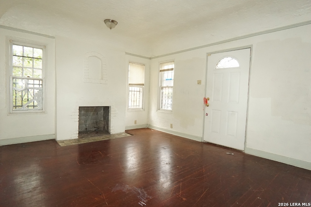 1502 STEVES AVE, San Antonio, TX 78210