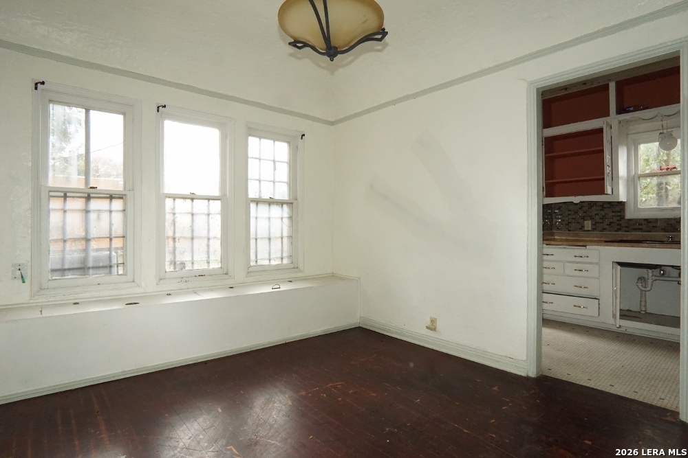 1502 STEVES AVE, San Antonio, TX 78210