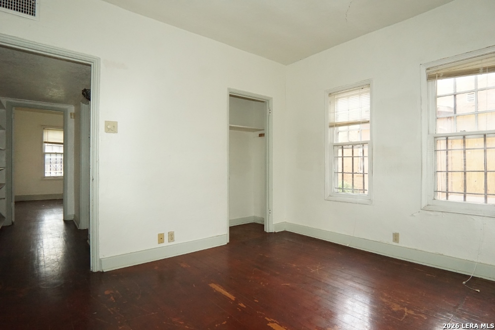 1502 STEVES AVE, San Antonio, TX 78210