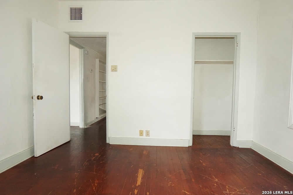 1502 STEVES AVE, San Antonio, TX 78210