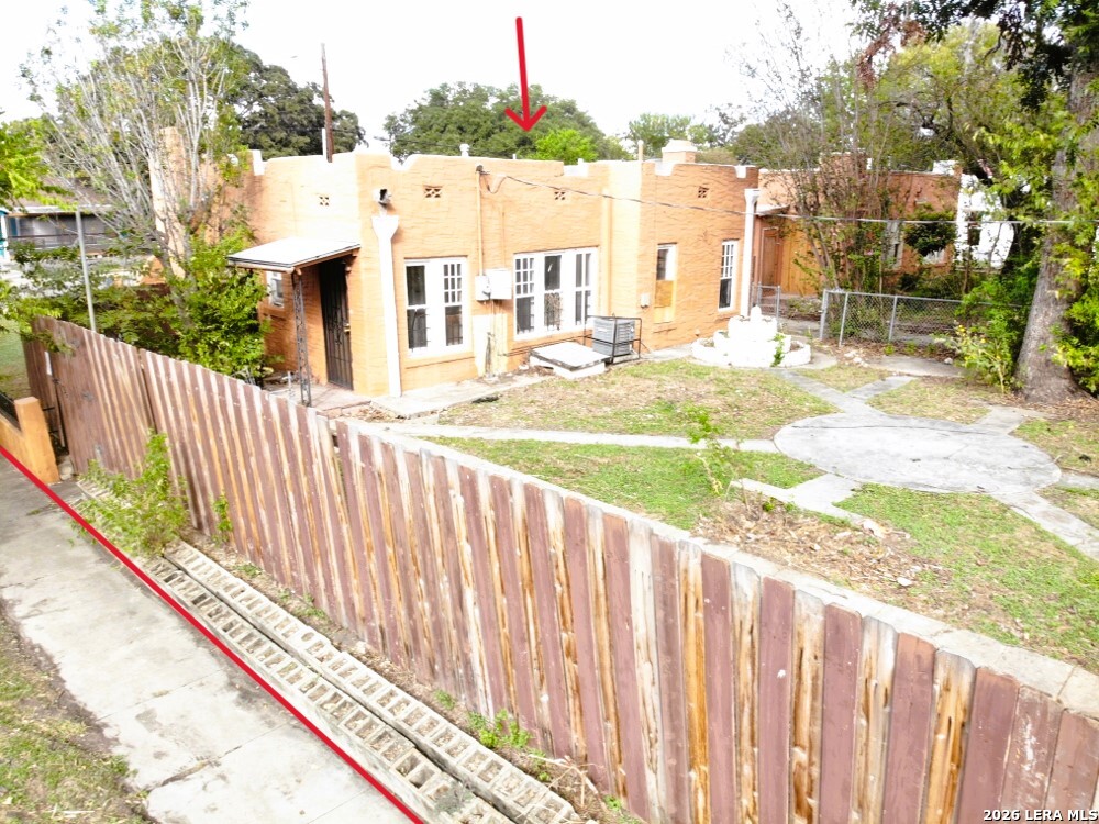 1502 STEVES AVE, San Antonio, TX 78210