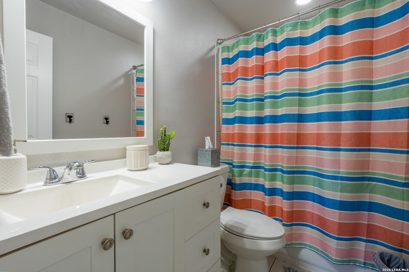 594 Sleepy Meadow, Nixon, TX 78140