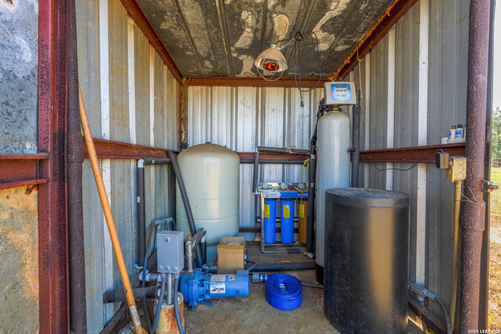 594 Sleepy Meadow, Nixon, TX 78140