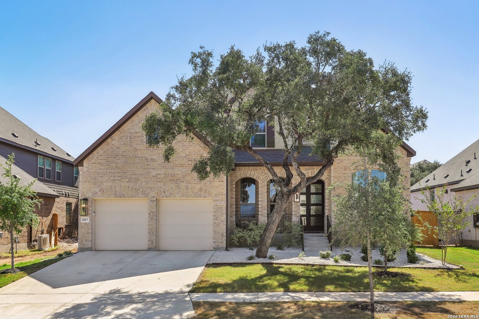1917 LYNDON ST, New Braunfels, TX 78132