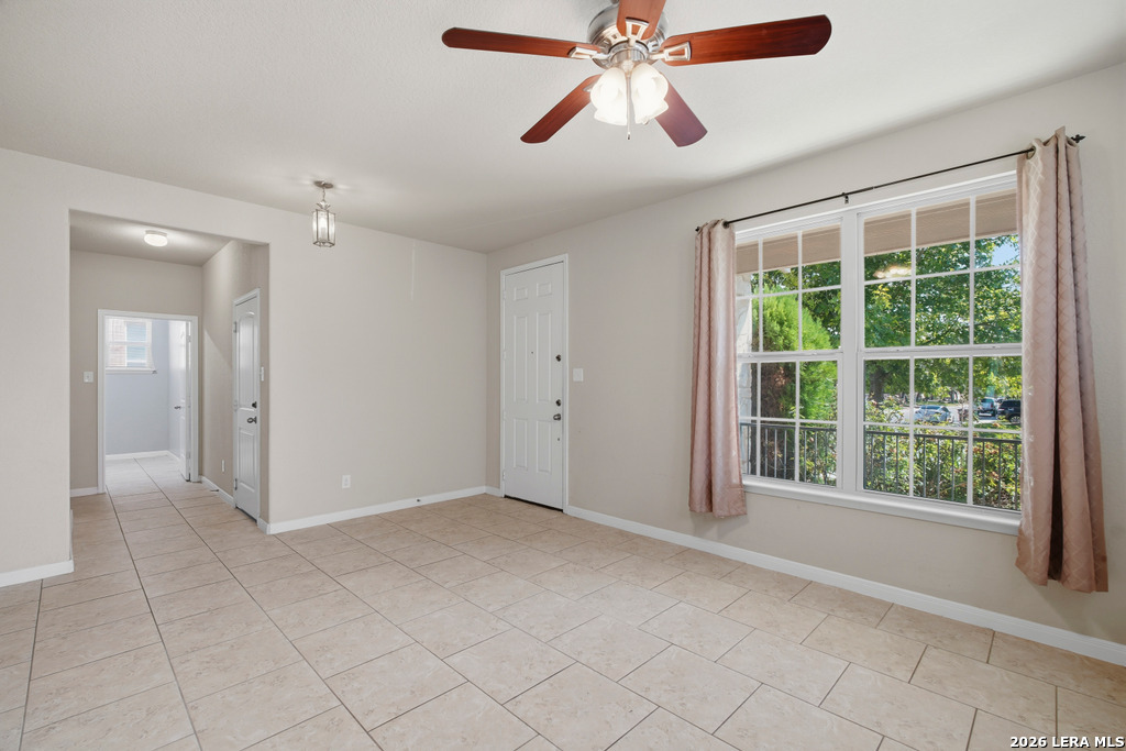 15323 Round Pond Pl, San Antonio, TX 78245