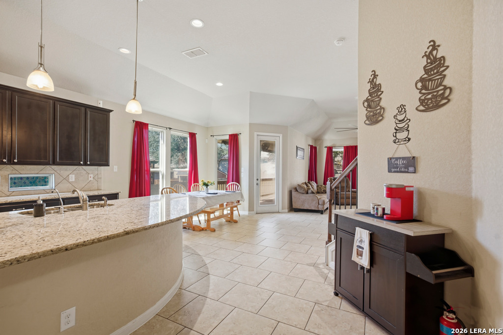 15323 Round Pond Pl, San Antonio, TX 78245