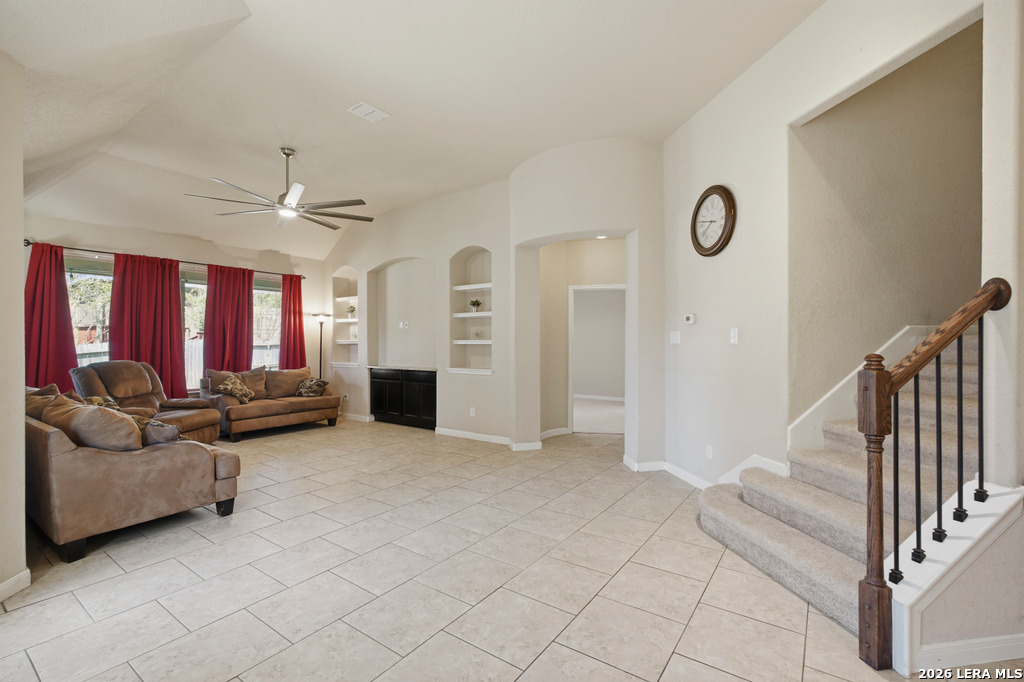 15323 Round Pond Pl, San Antonio, TX 78245