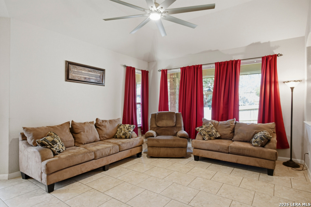 15323 Round Pond Pl, San Antonio, TX 78245