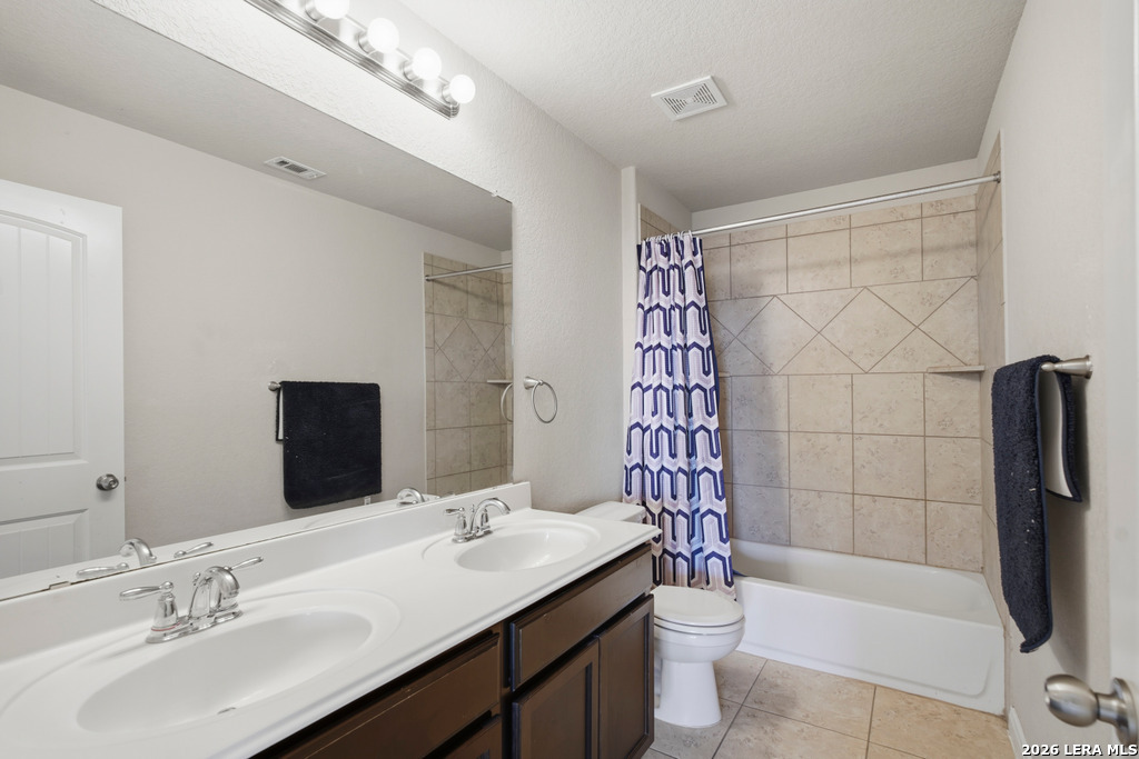 15323 Round Pond Pl, San Antonio, TX 78245