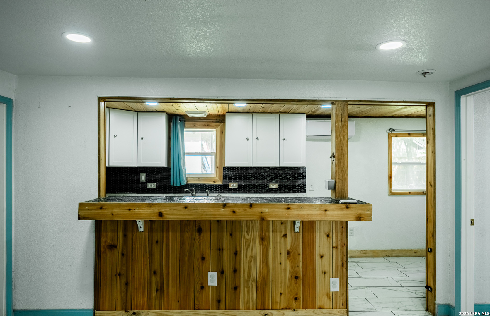 2916 S Gevers St, #B, San Antonio, TX 78210
