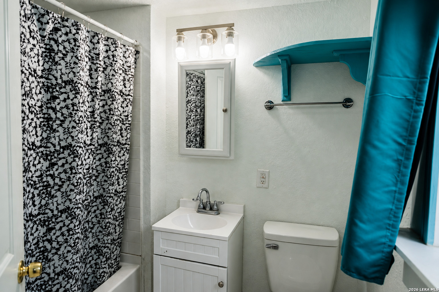 2916 S Gevers St, #B, San Antonio, TX 78210