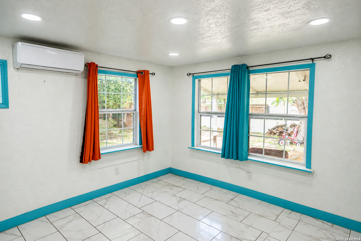 2916 S Gevers St, #B, San Antonio, TX 78210