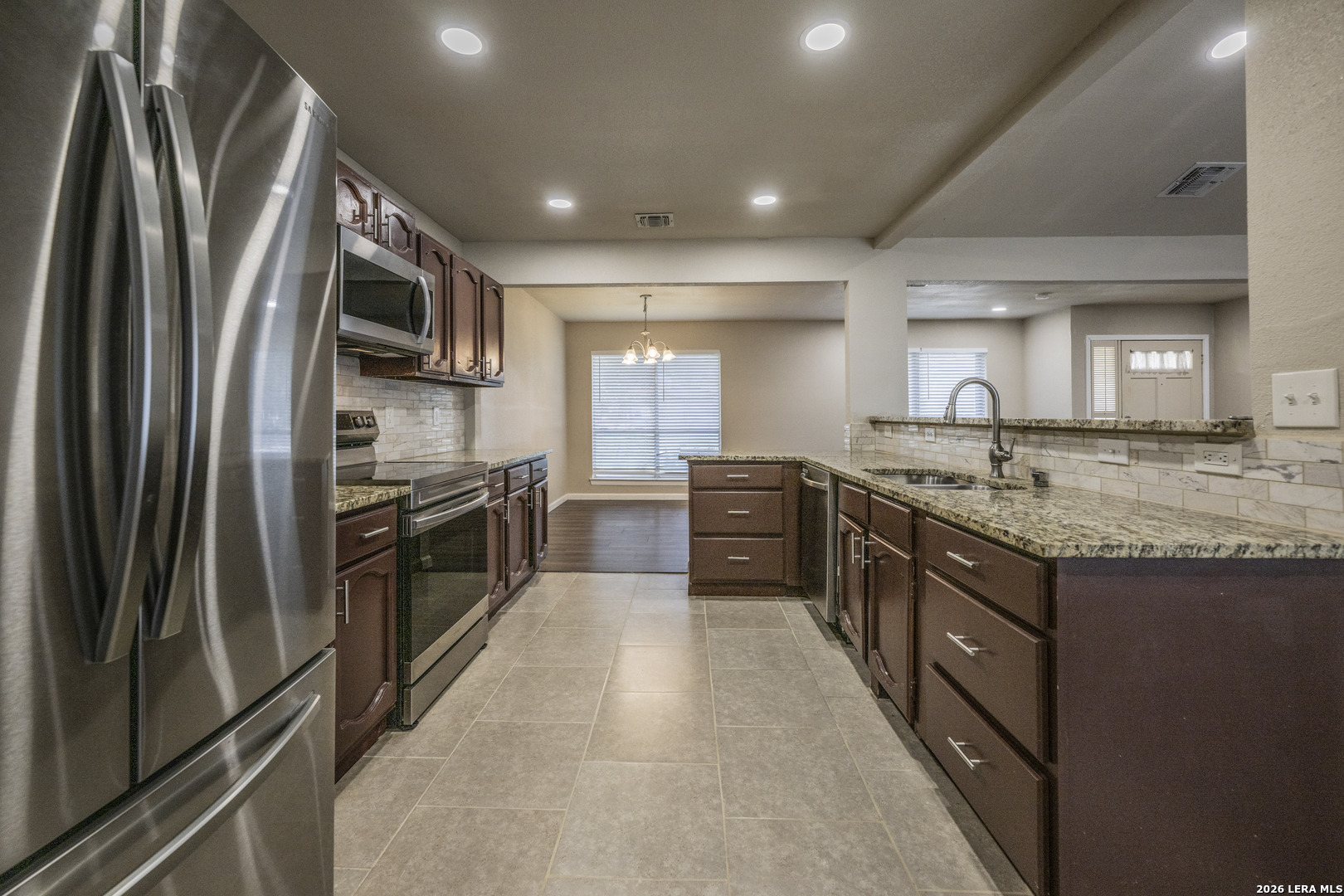 8822 Bridington, San Antonio, TX 78239