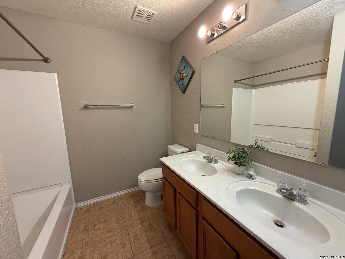 11710 Meadowood Oaks, San Antonio, TX 78254