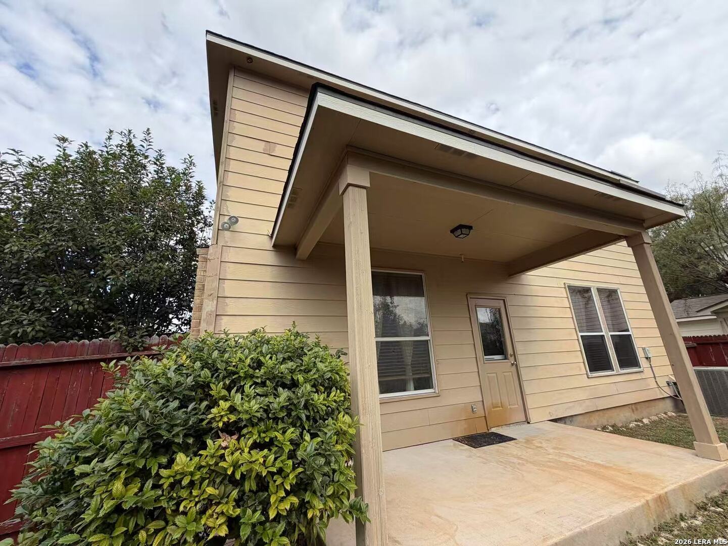 11710 Meadowood Oaks, San Antonio, TX 78254