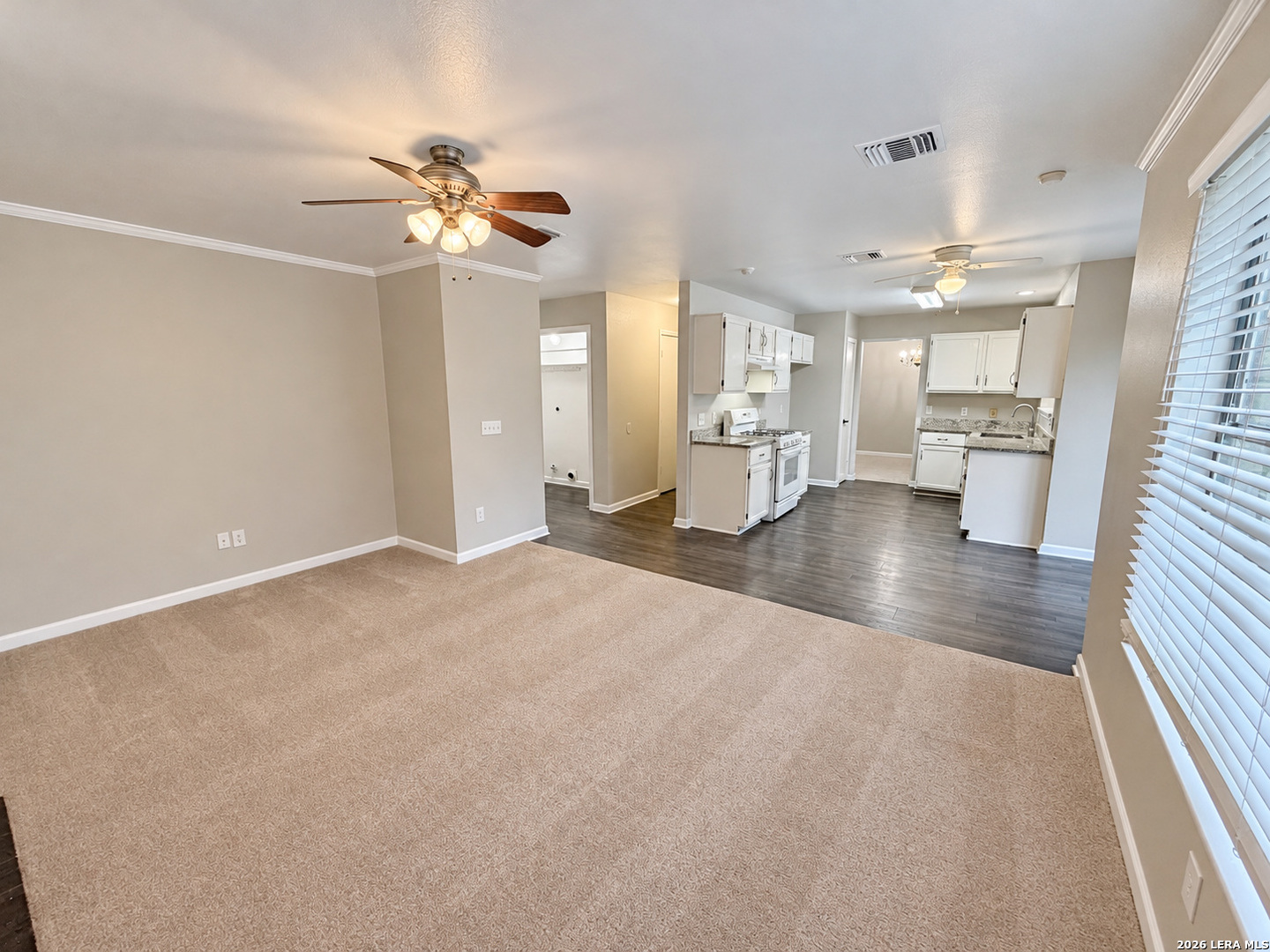 10607 Coyote Hill, Converse, TX 78109