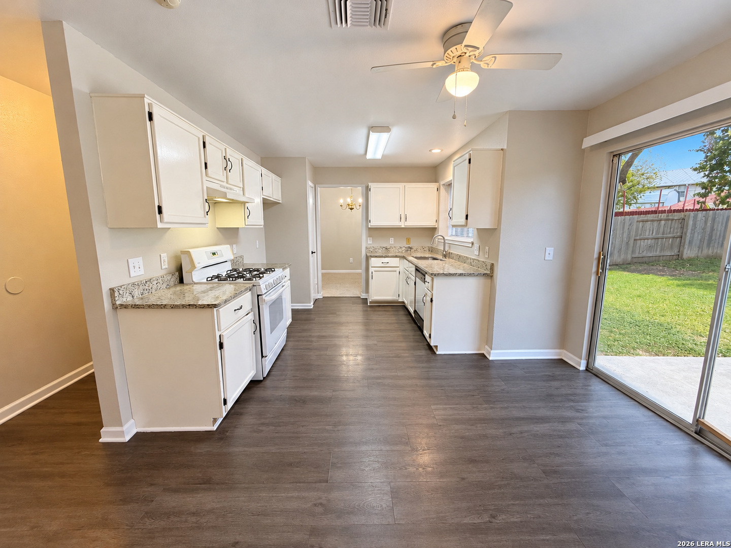 10607 Coyote Hill, Converse, TX 78109