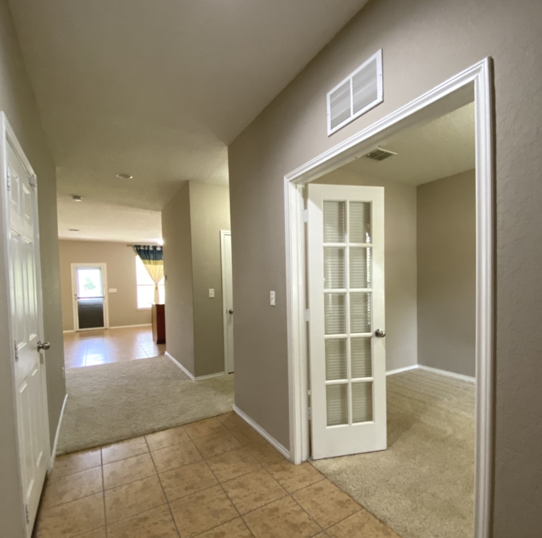 11710 Meadowood Oaks, San Antonio, TX 78254