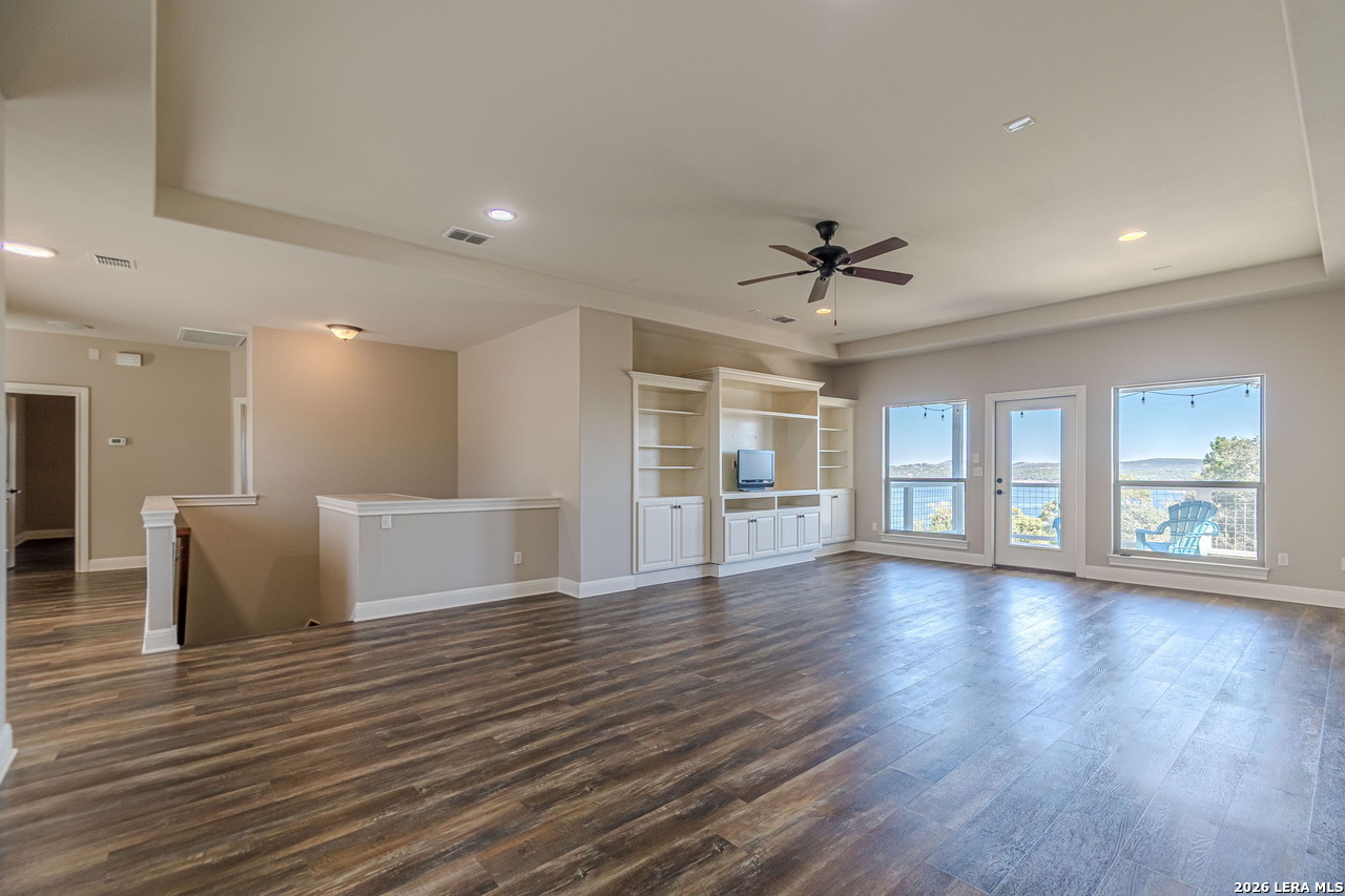 1950 TRIPLE PEAK DR, Canyon Lake, TX 78133