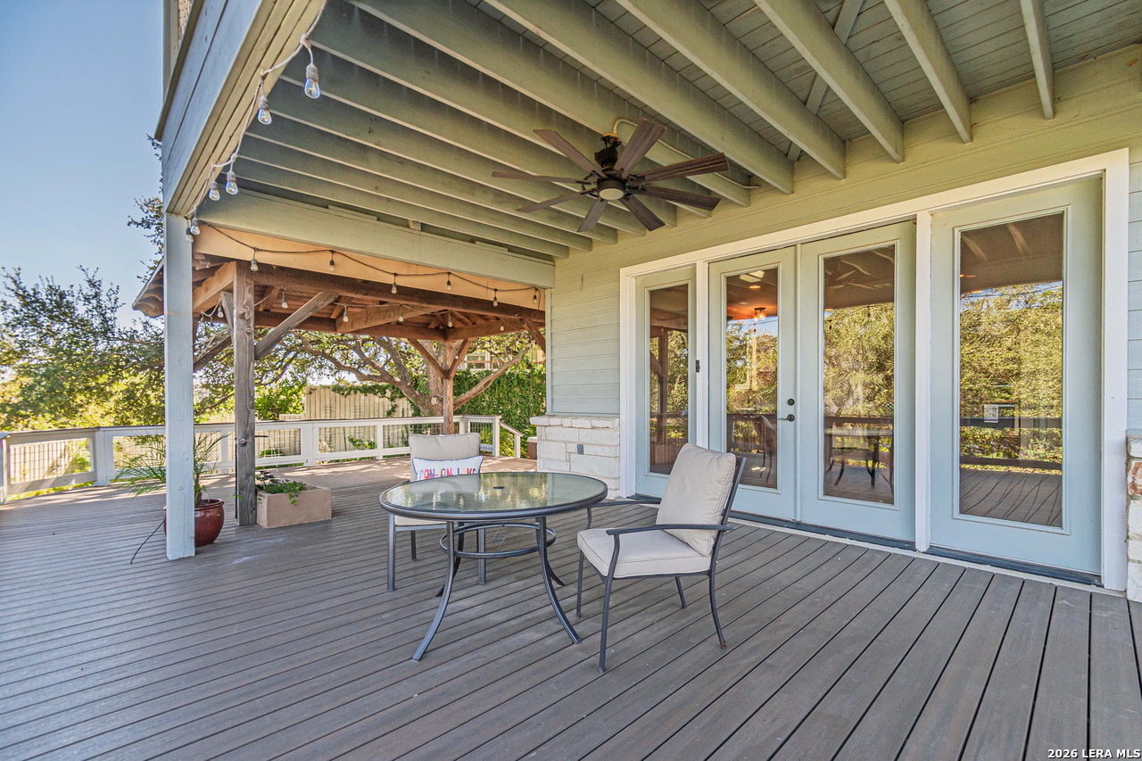 1950 TRIPLE PEAK DR, Canyon Lake, TX 78133