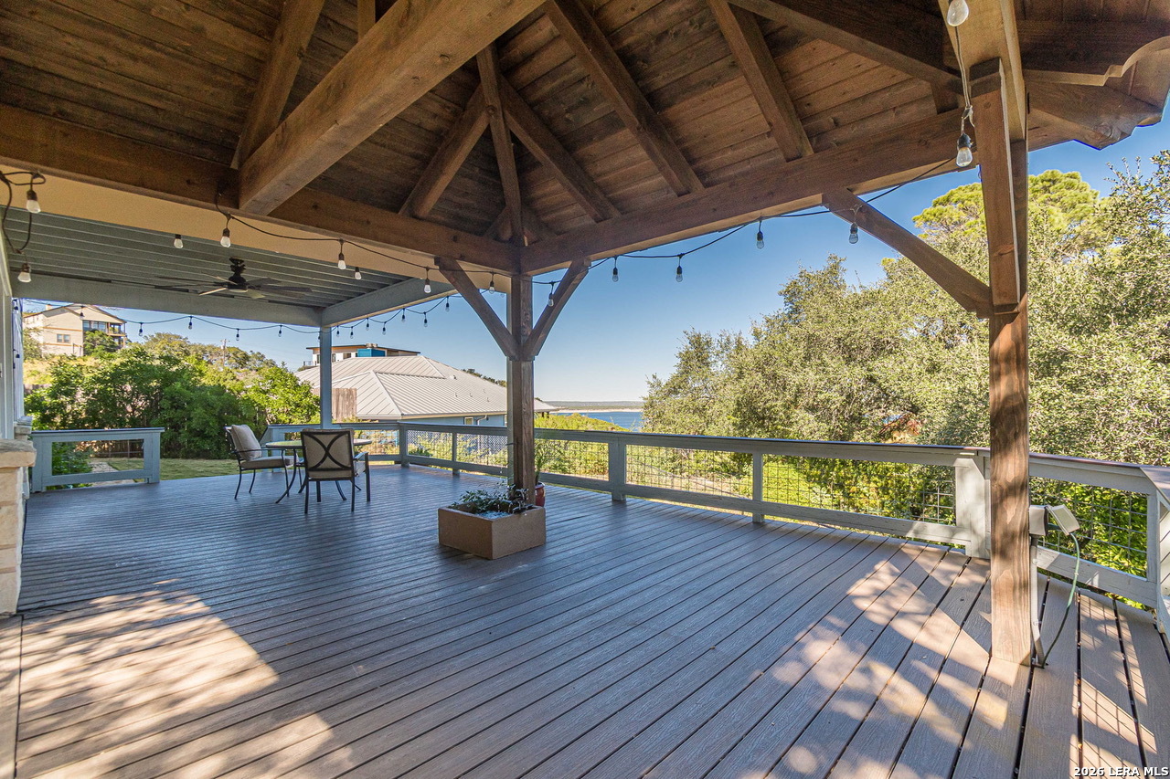 1950 TRIPLE PEAK DR, Canyon Lake, TX 78133