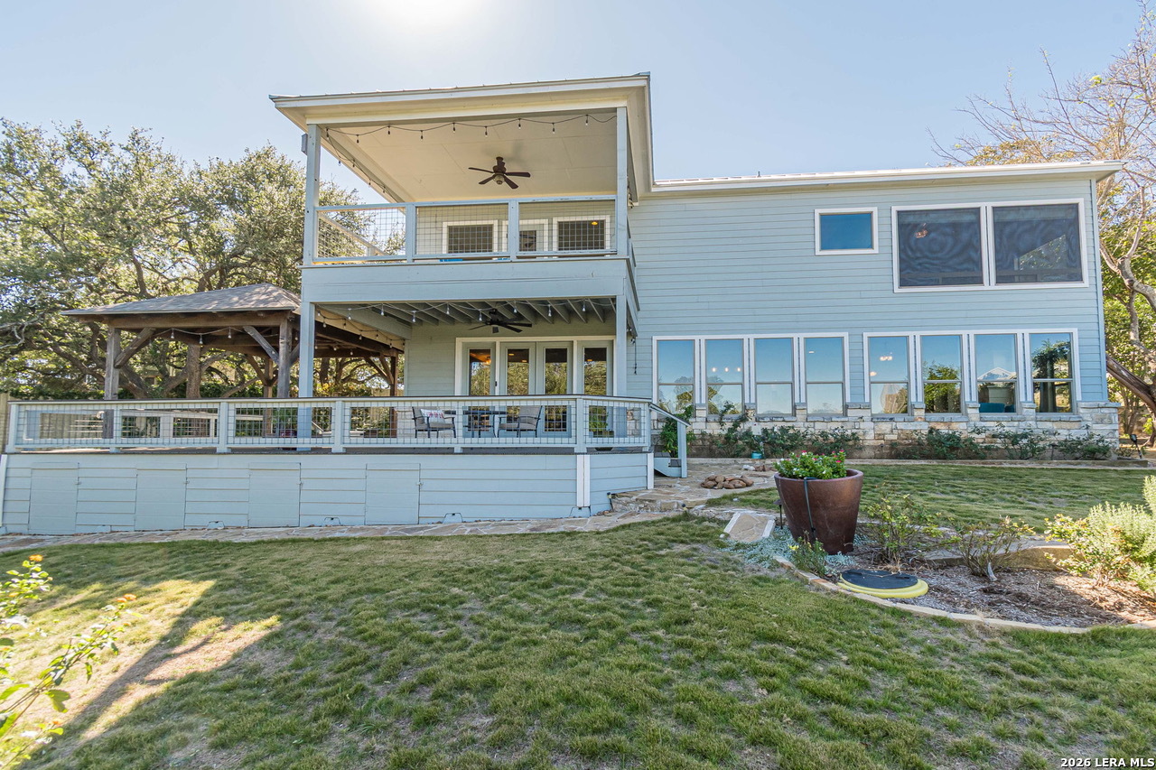 1950 TRIPLE PEAK DR, Canyon Lake, TX 78133