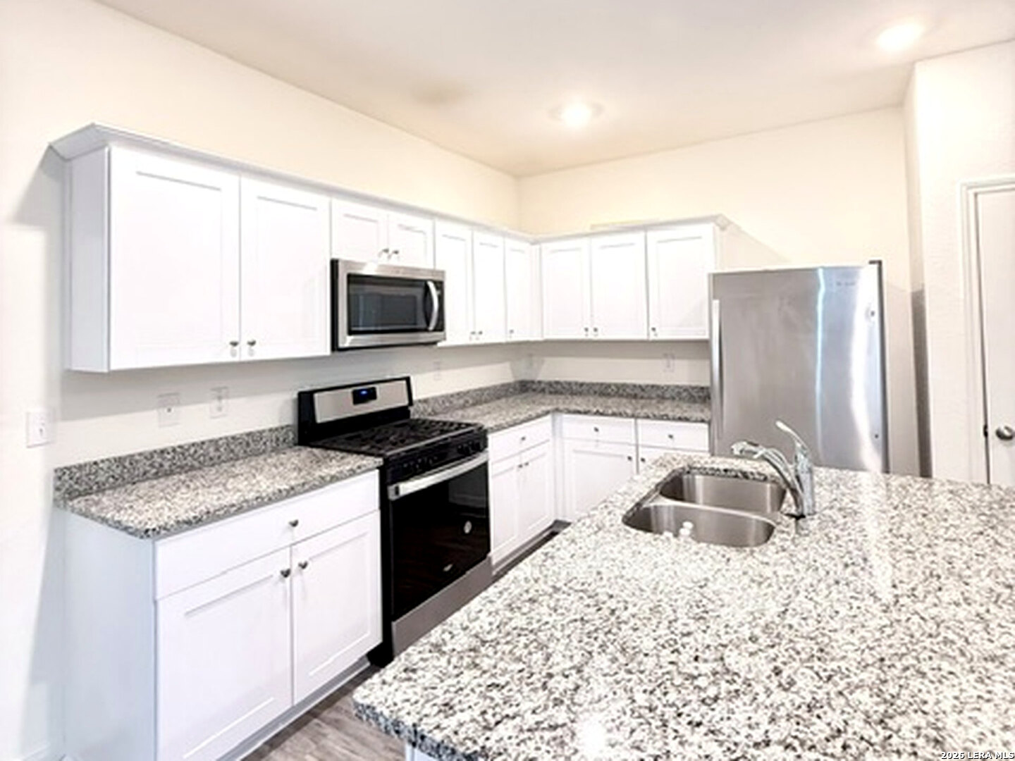 13555 Lunar Light, St Hedwig, TX 78152