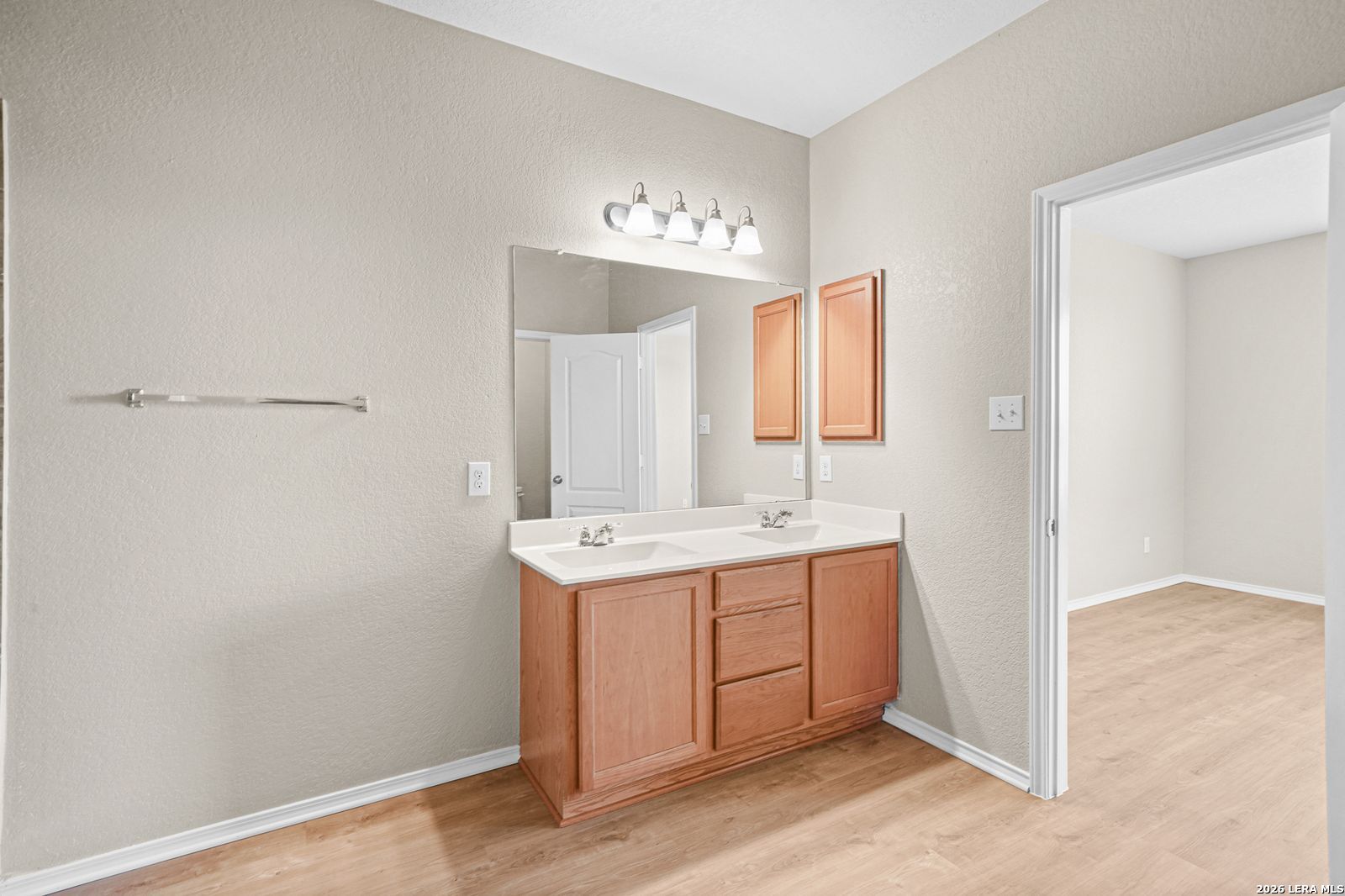 225 Landmark Way, Cibolo, TX 78108