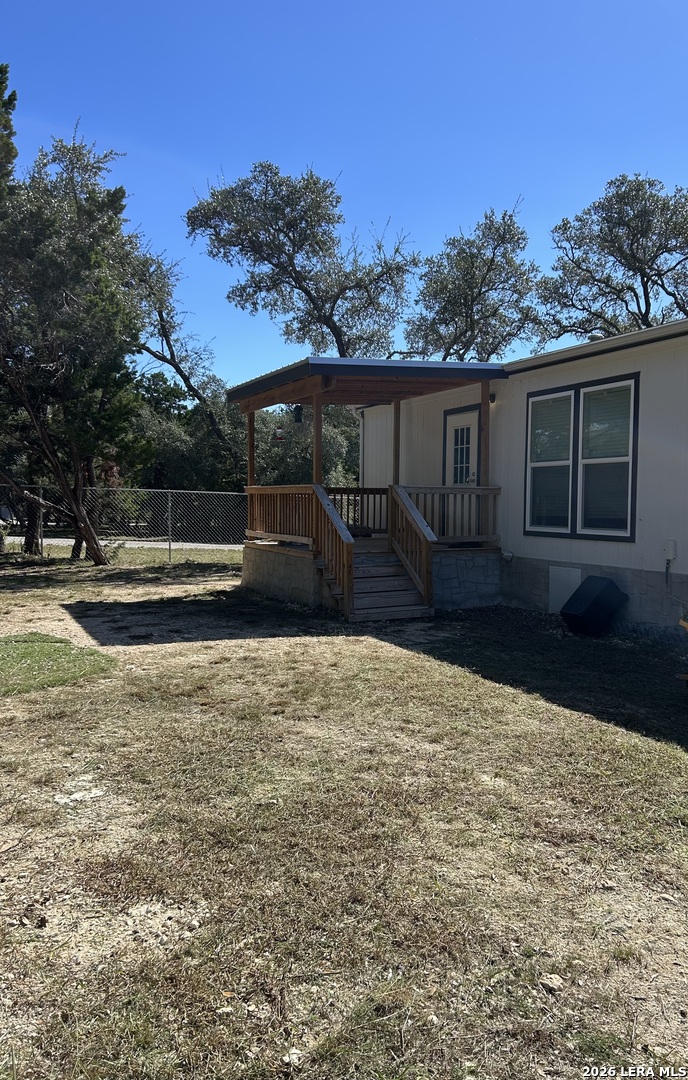 882 Spur Rd, Lakehills, TX 78063