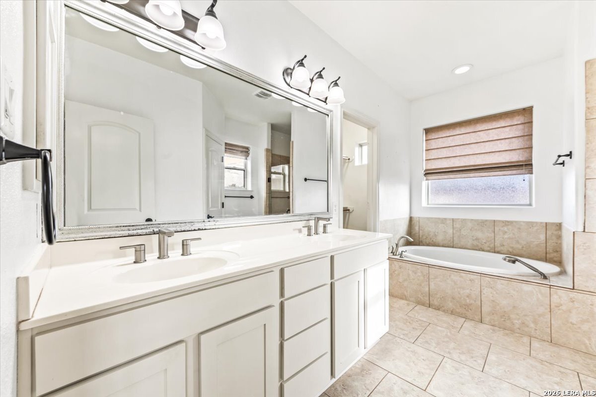 2121 Pecan Leaf, New Braunfels, TX 78130