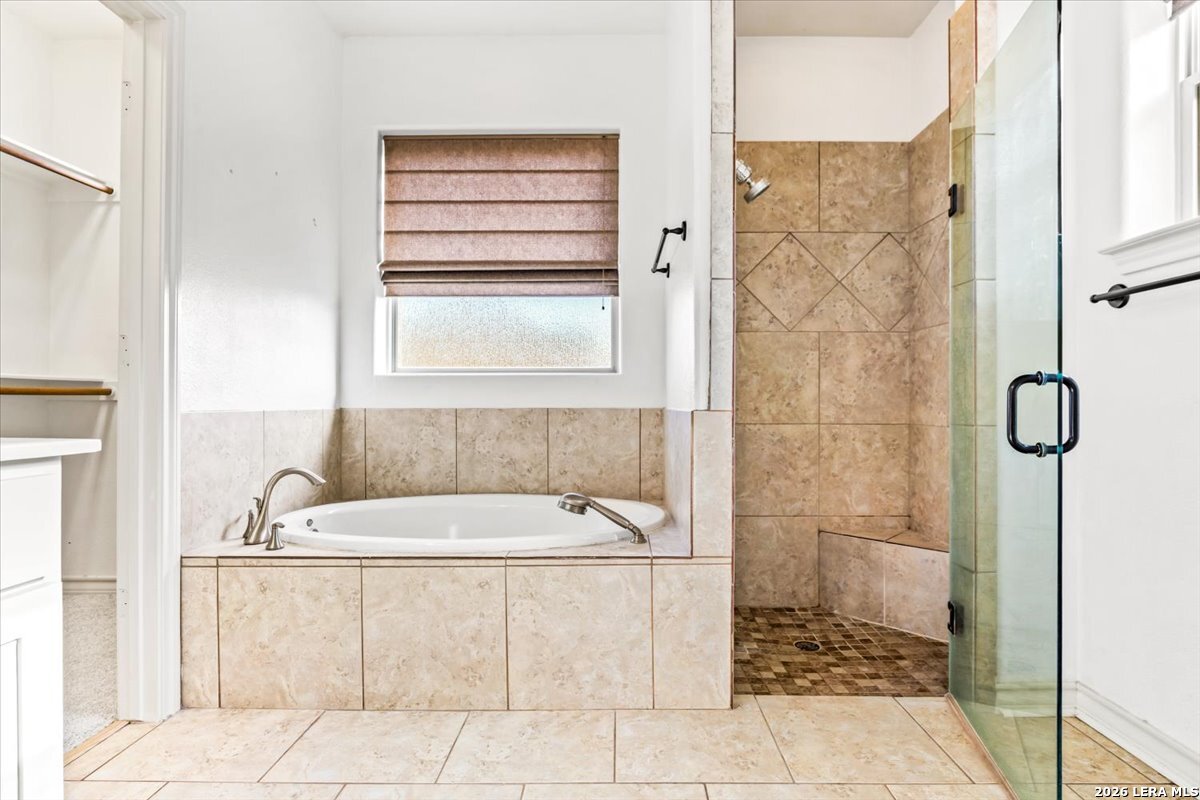 2121 Pecan Leaf, New Braunfels, TX 78130